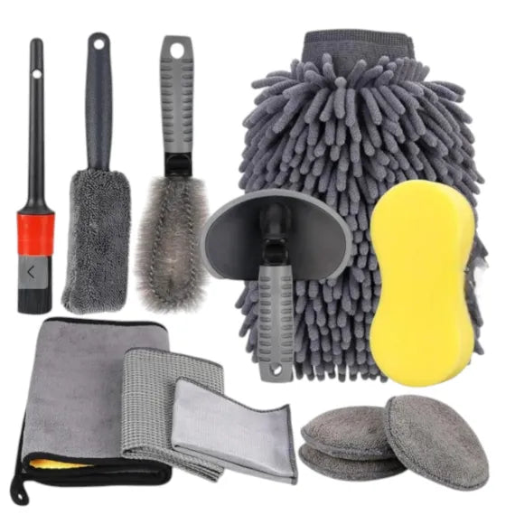 Set de 12 Accesorii pentru Curățare Auto - Unelte Profesionale pentru Interior și Exterior, Materiale Durabile, Eficiență Maximă, Ușor de Folosit, Compact și Ușor de Depozitat