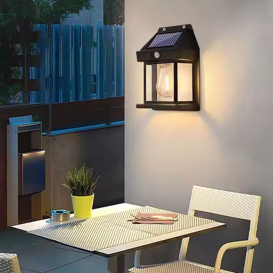 Lampă solară LED de perete tip felinar, cu senzor de mișcare, fără fir, 2 moduri iluminare, rezistentă la apă – pentru exterior
