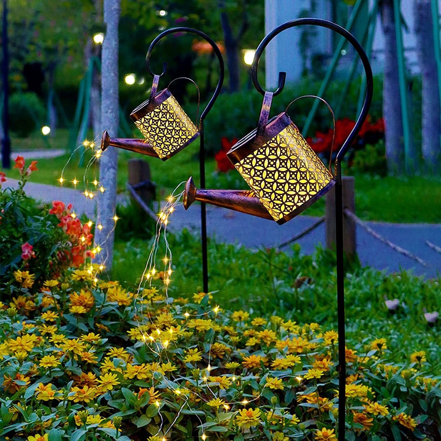 Lampa Solara Decorativa Tip Stropitoare cu LED – Efect Cascada Luminoasa pentru Gradina, Balcon sau Terasa, Senzor Crepuscular