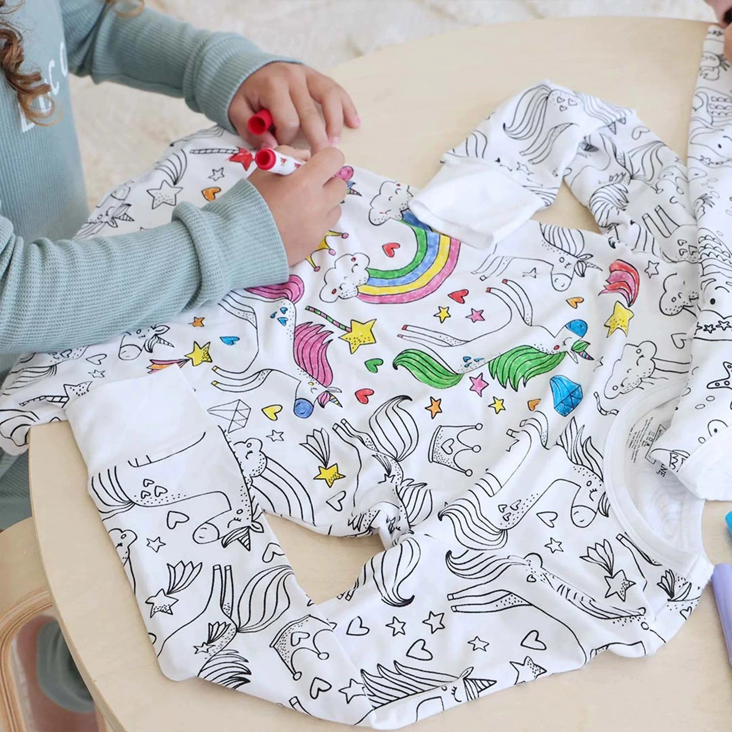 Pijamale Personalizate pentru Copii din Bumbac Tip Waffle – Set Creativ cu Carioci Incluse, Confort & Design Unic