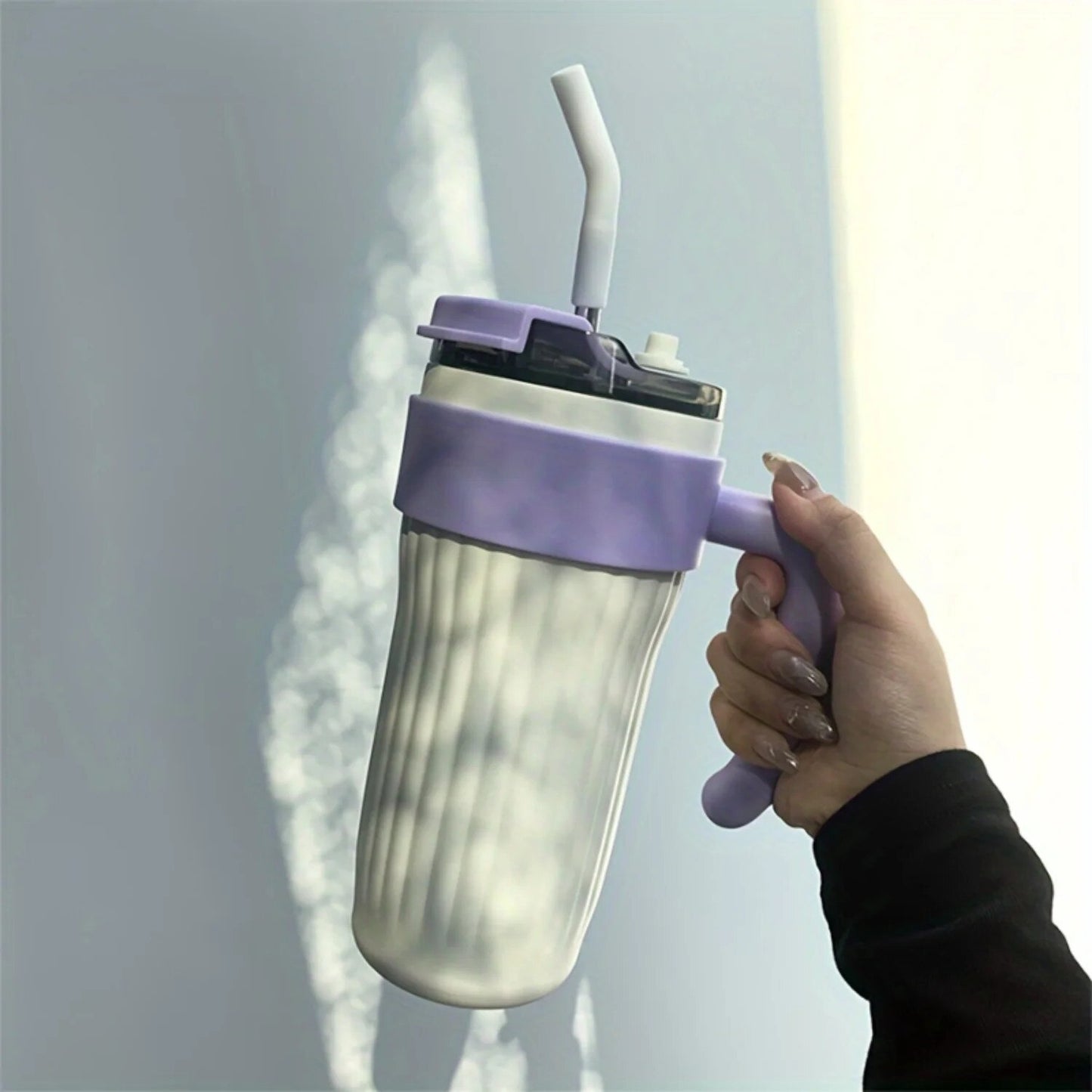 Cană Termos 860ml din Inox cu Izolație Dublă, Pahar Termoizolant cu Mâner, Capac Etanș și Pai, Menține Băuturile Calde sau Reci 12–24h, pentru Birou, Sală și Călătorii