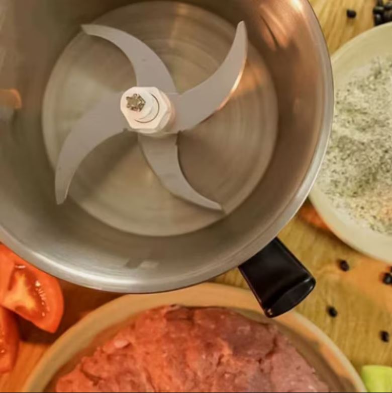 Tocător Electric 1000W cu Bol din Inox 3L, cu 4 lame – Pentru Carne, Legume, Fructe și Nuci, Lame Inox, Putere Mare, Uz Casnic și Profesional